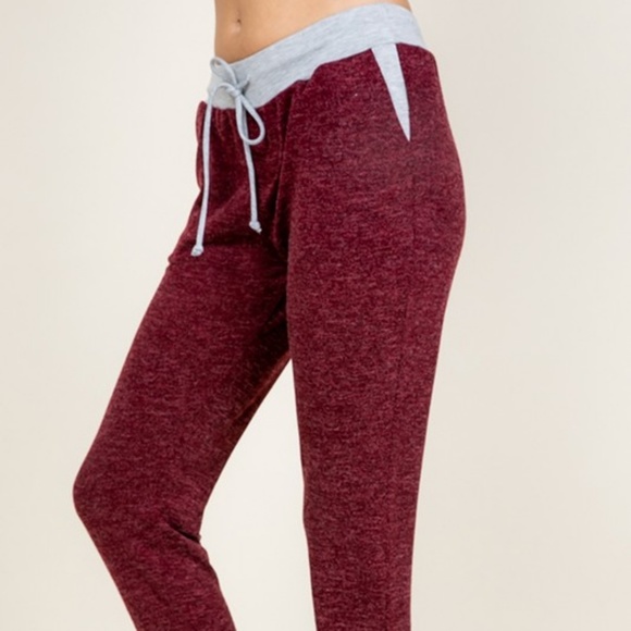 ✔️CLEARANCE! Burgundy lightweight joggers - Picture 4 of 5